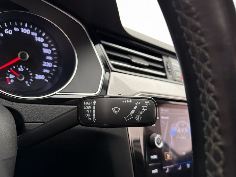 Volkswagen Passat bild 17