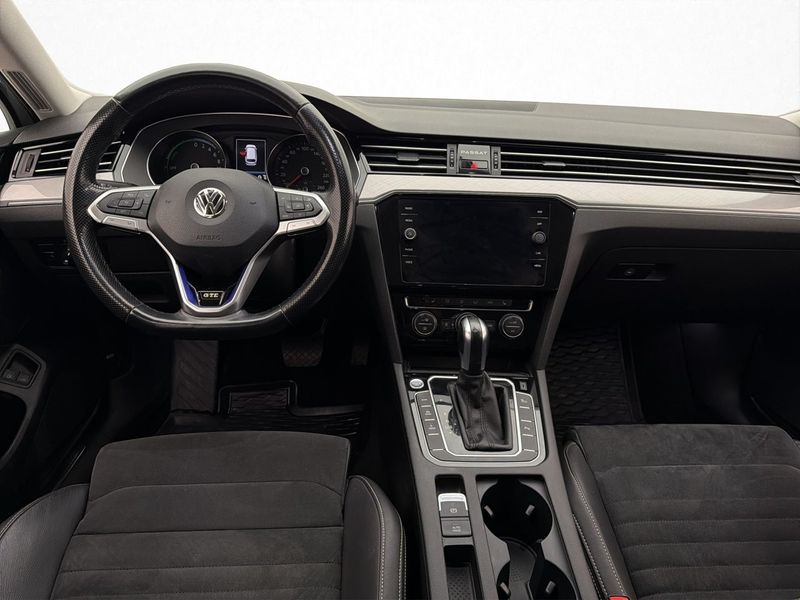 Volkswagen Passat bild 12