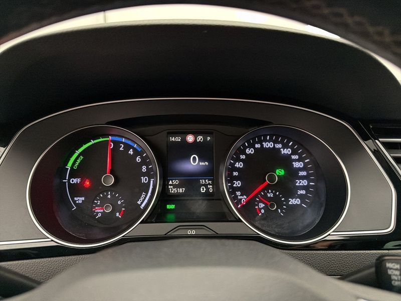 Volkswagen Passat bild 15