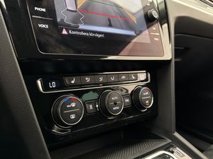 Volkswagen Passat bild 24