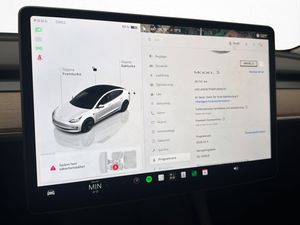 Tesla Model 3 bild 21