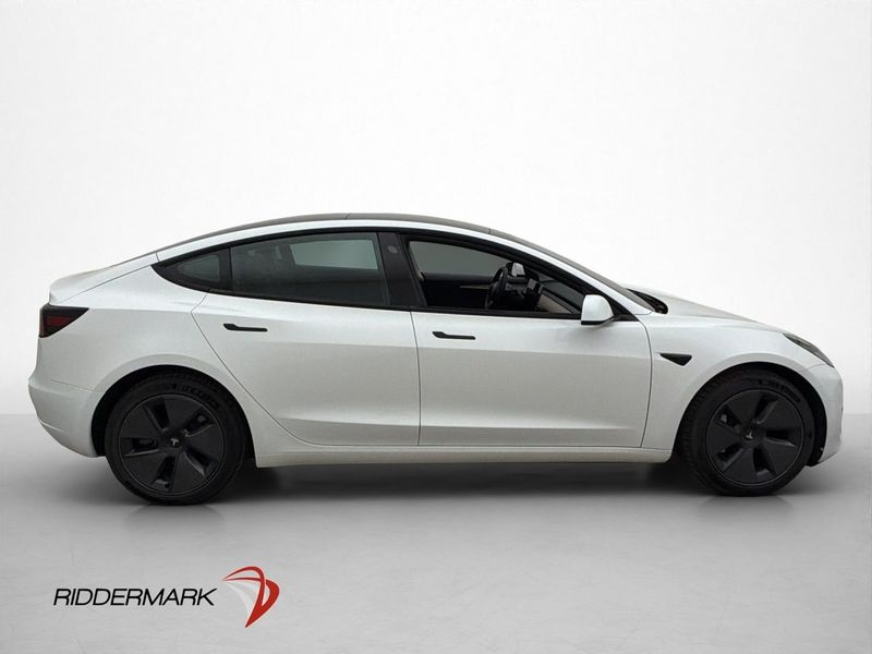 Tesla Model 3 bild 9