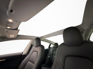 Tesla Model 3 bild 13