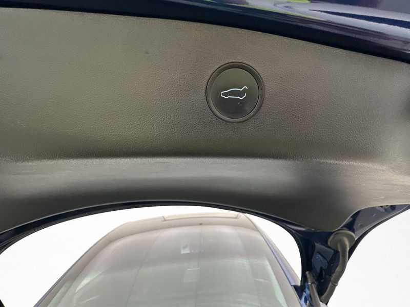 Tesla Model 3 bild 26