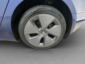 Tesla Model 3 bild 31