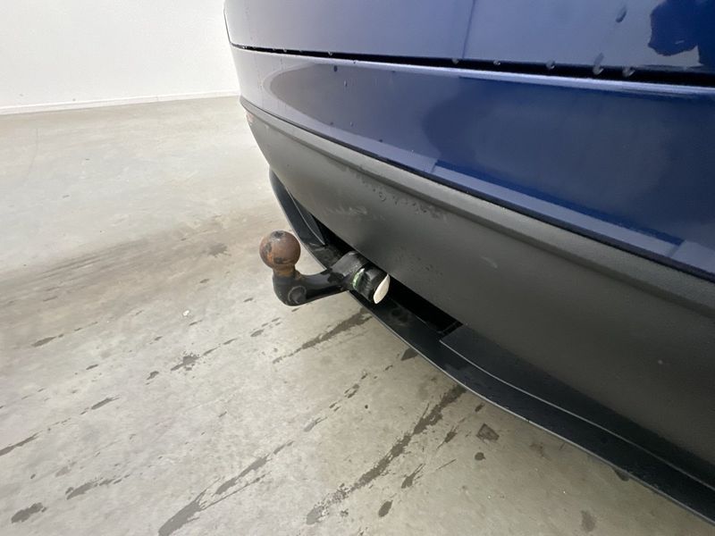 Tesla Model Y bild 10