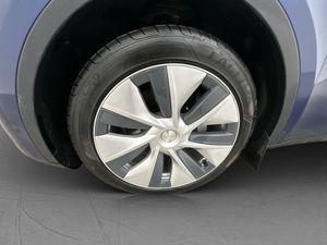 Tesla Model Y bild 29