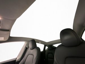 Tesla Model Y bild 13