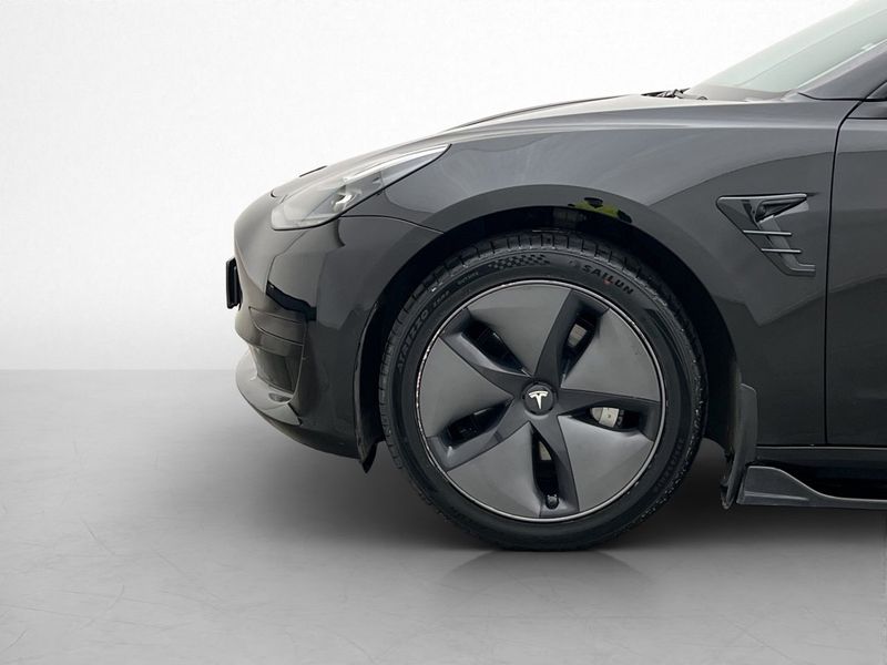 Tesla Model 3 bild 27