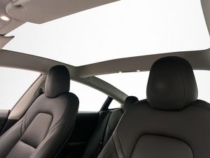 Tesla Model 3 bild 12