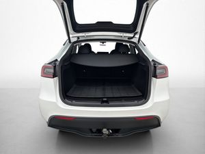 Tesla Model Y bild 27