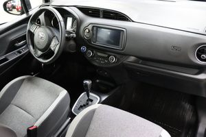 Toyota Yaris bild 15