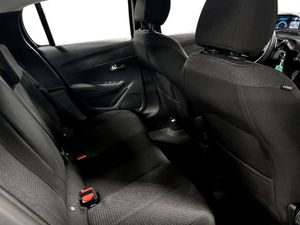 Peugeot 208 bild 16