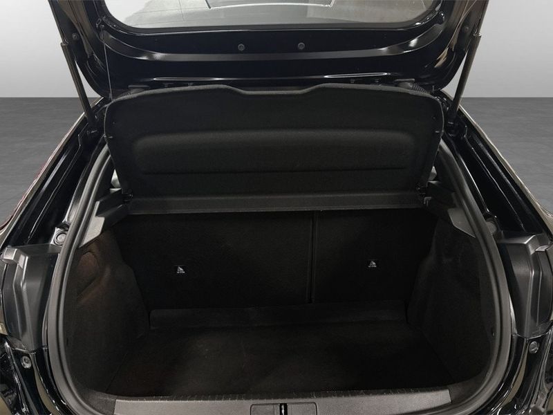 Peugeot 208 bild 17
