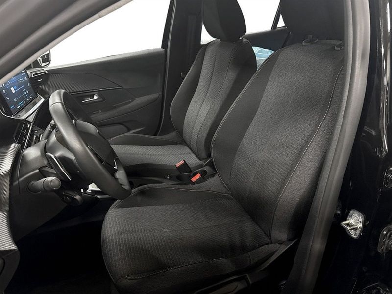 Peugeot 208 bild 6