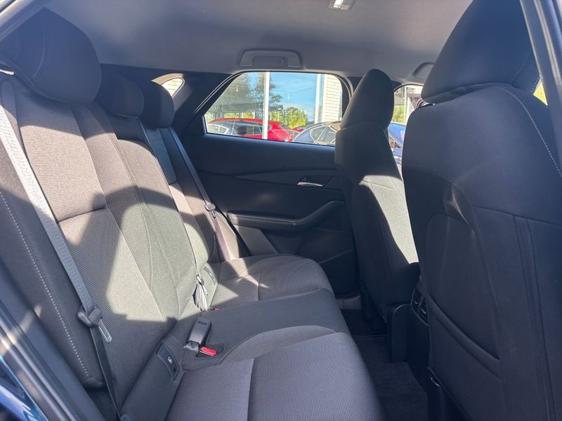 Mazda CX-30 bild 15