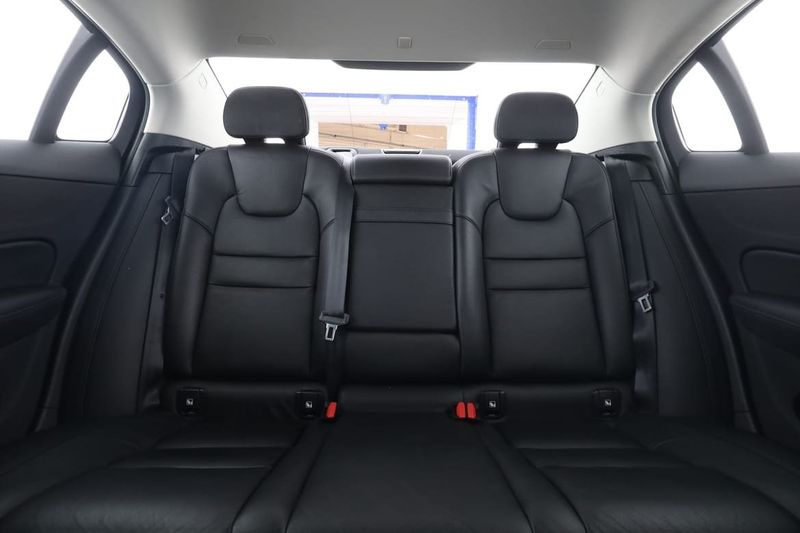 Volvo S60 bild 16