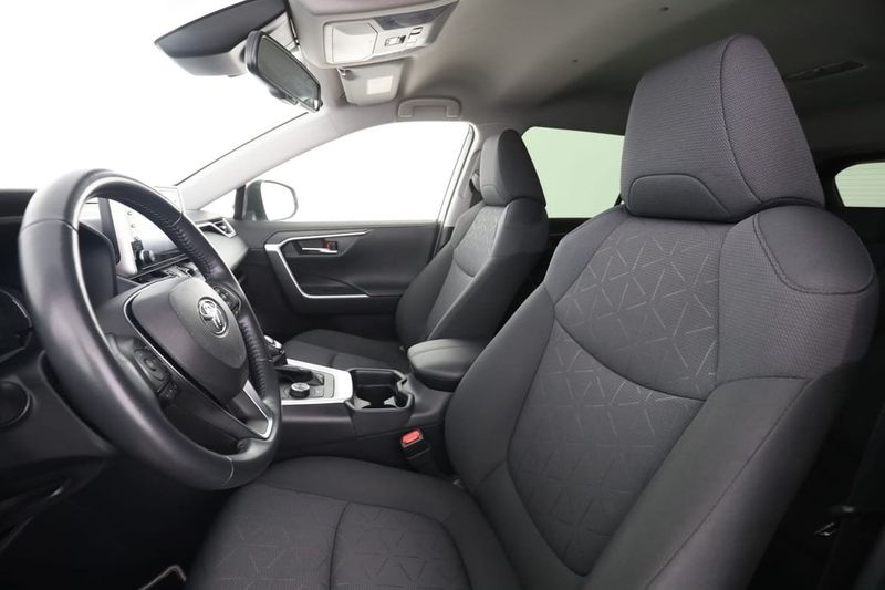 Toyota RAV4 bild 11