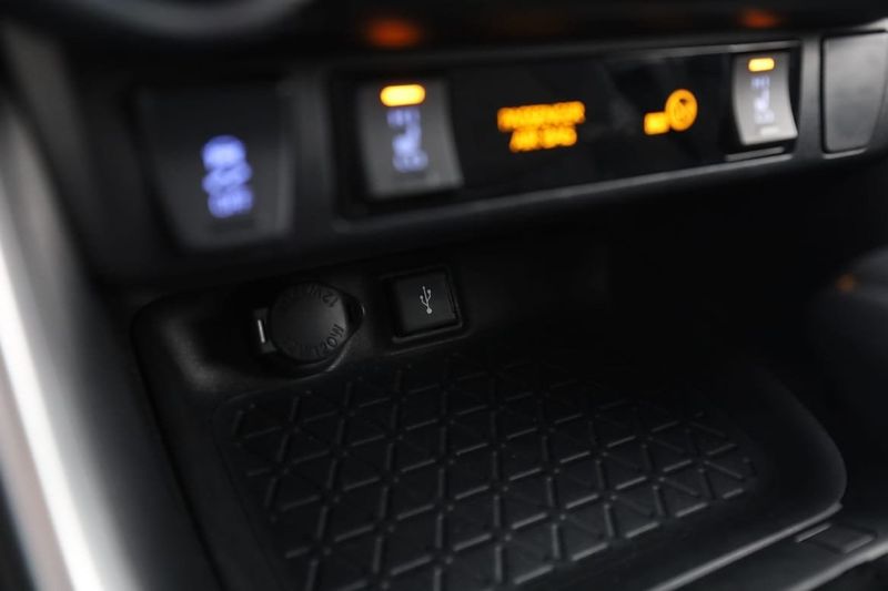 Toyota RAV4 bild 27