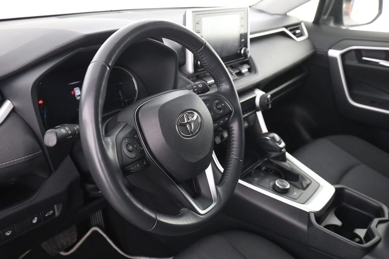 Toyota RAV4 bild 12