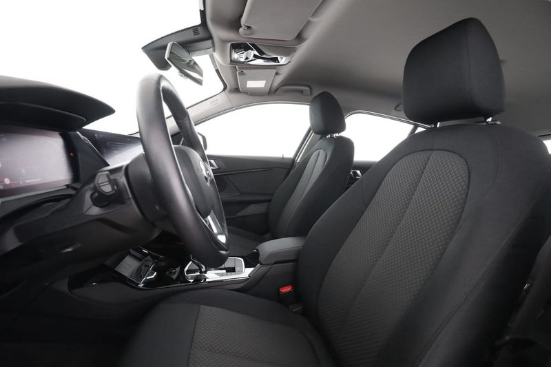 BMW 120 bild 11
