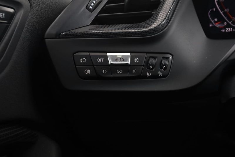 BMW 120 bild 34