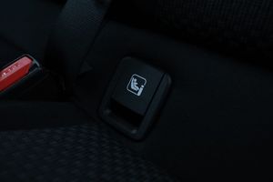 BMW 120 bild 38