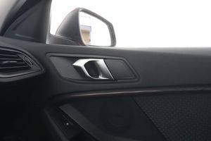 BMW 120 bild 36