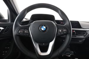 BMW 120 bild 19