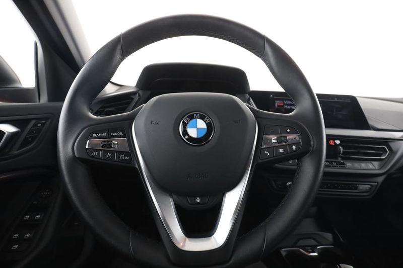 BMW 120 bild 19