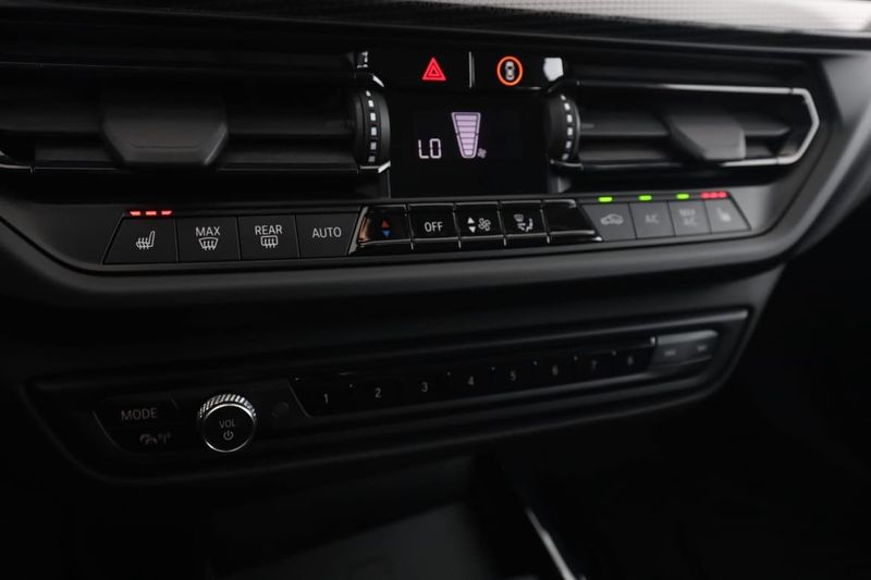 BMW 120 bild 25