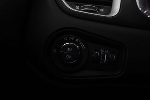 Jeep Renegade bild 32