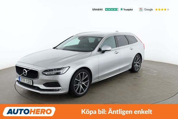 Volvo V90 D4 AWD Momentum / Backkamera, Drag, Rattvärme - 2019
