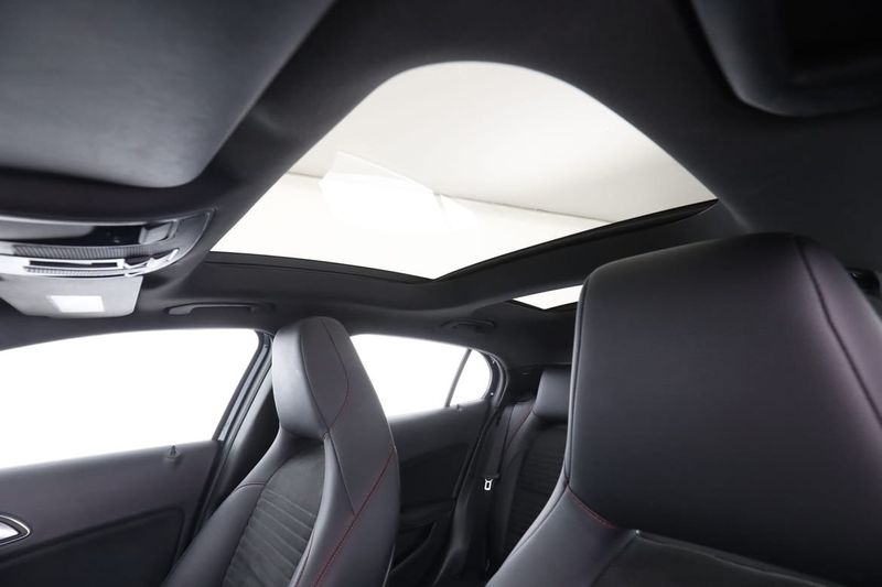 Mercedes GLA200 bild 37