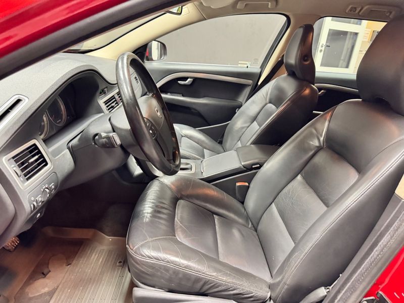 Volvo V70 bild 8