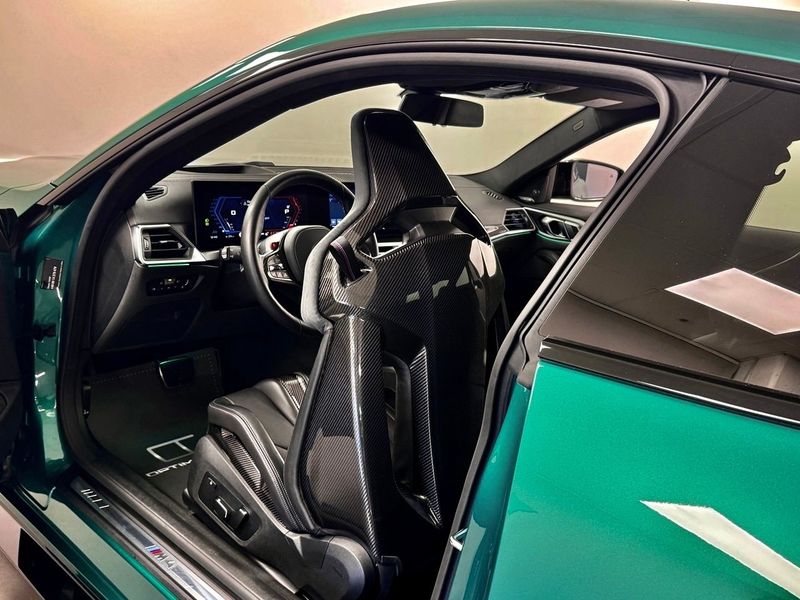 BMW M4 bild 6