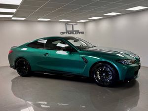 BMW M4 bild 7
