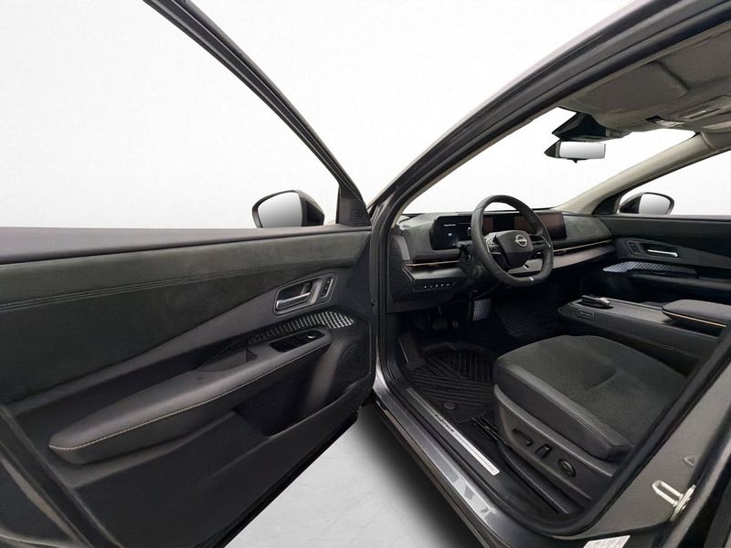 Nissan Ariya bild 11