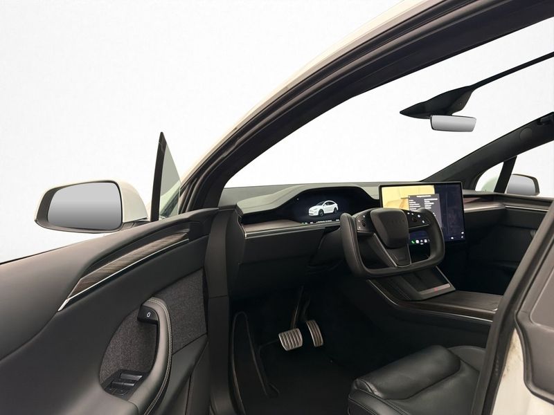 Tesla Model X bild 12