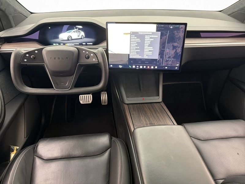 Tesla Model X bild 15