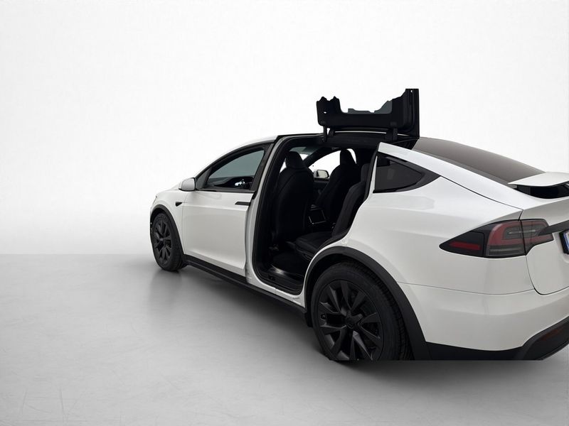 Tesla Model X bild 30