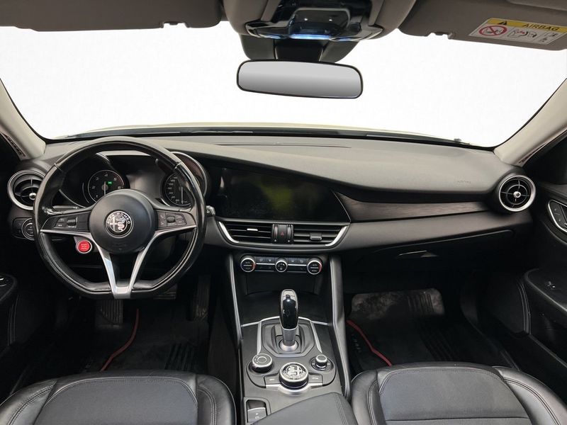 Alfa Romeo Giulia bild 14