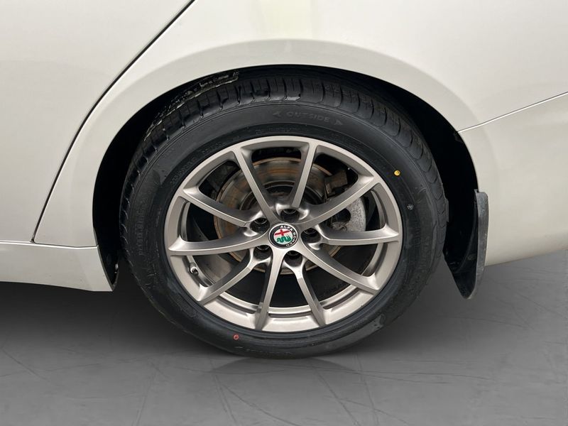 Alfa Romeo Giulia bild 31