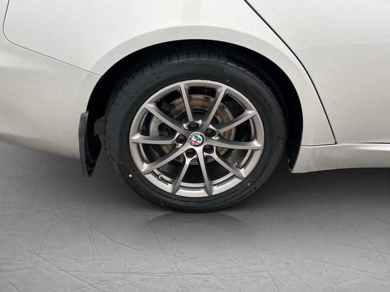 Alfa Romeo Giulia bild 32
