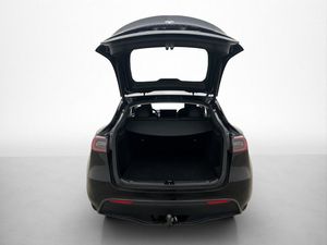 Tesla Model Y bild 32