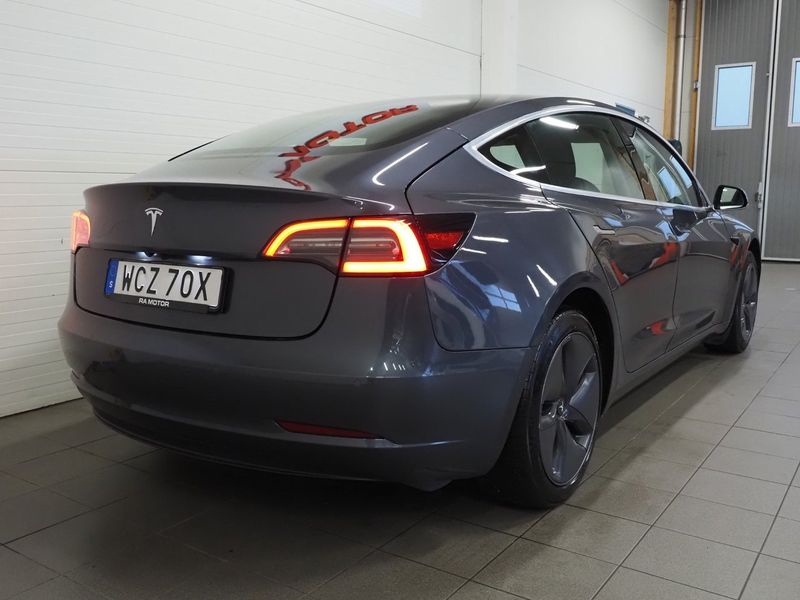 Tesla Model 3 bild 6