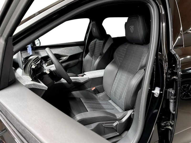 Peugeot e-5008 bild 9