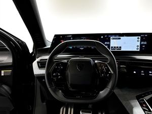Peugeot e-5008 bild 10