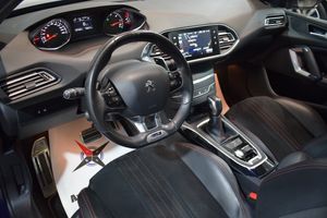 Peugeot 308 SW bild 6
