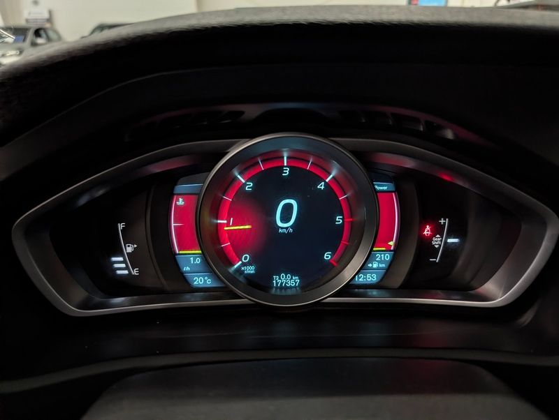 Volvo V40 bild 9